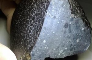 Fragmento del meteorito "belleza negra".