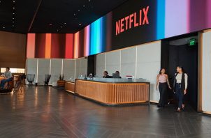 Netflix cumple 25 años con un futuro incierto como líder del 'streaming'. Foto: EFE
