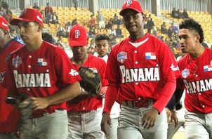 Jugadores del equipo Panameño U18. Foto: Fedebeis