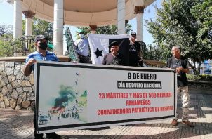  La Coordinadora Patriótica de Herrera recordó  a los mártires del 9 de enero. Foto: Thays Domínguez