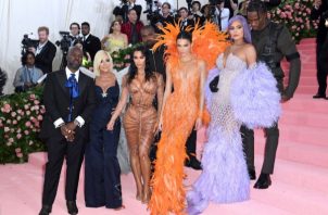 Parte del clan Kardashian-Jenner en una de las ediciones de la Met Gala. Foto: Kawai Tang / Getty Images