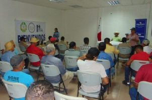 El evento se efectuó en el salón de reuniones Roger Amor en la sede regional del Mida R-6 Colón. Foto: Diomedes Sánchez