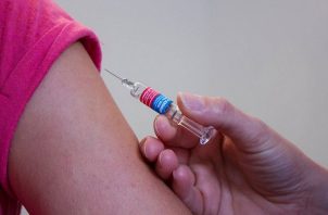 La inmunización evita entre 3.5 y 5 millones de defunciones anuales por distintas enfermedades que son prevenibles. Foto: Pixabay
