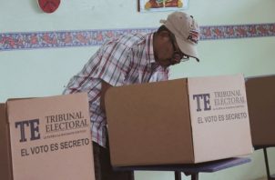 Las elecciones culminarán a las 4:00 p.m. Foto: Víctor Arosemena
