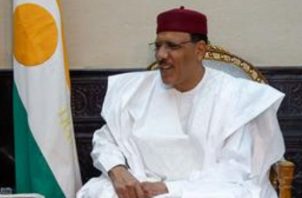 El presidente de Níger, Mohamed Bazoum, en el Palacio Presidencial de Niamey. Foto: EFE