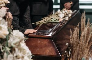 Acodeco resolvió 19 casos relacionados con las funerarias. Foto: Pexels