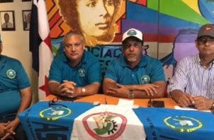 Dirigentes de la Asociación de Profesores de Panamá (Asoprof) y el Sindicato de Trabajadores de la Educación (Sinte). 