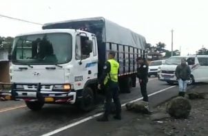 La Policía Nacional informó que en la mañana de este miércoles se abrió la vía para los vehículos que se dirigían a Cerro Punta. Foto: Internet