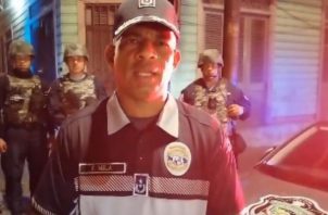 La Policía Nacional realizó acciones operativa en el Casco Antiguo donde recuperaron un arma de fuego y una moto tipo scooter. Foto: Cortesía