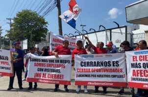 La semana pasada, trabajadores de Grupo Epasa protestaron contra el posible cierre de la empresa a causa de un fallo judicial. Foto: Archivo