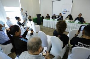 Conferencia de prensa sobre la presunta inacción del Gobierno de Panamá para ejecutar el proceso de cierre de la mina. Foto: EFE
