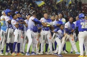 Colón y Chiriquí jugarán un séptimo partido en la serie final del béisbol mayor. Foto: Fedebeis