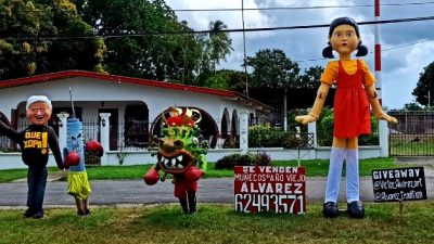 Los muñecos de Año Viejo son exhibidos durante todo el mes de diciembre. Foto / @victor_alvarez_art
