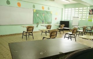 Docentes hacen caso omiso a las advertencias del Meduca y se mantienen en huelga indefinida.  Archivo