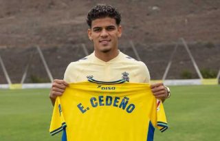 El panameño Edward Cedeño en la presentación de su nuevo club UD Las Palmas. Foto: Instagram