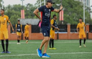 Leonardo Pipino, técnico Sub-17. Foto: EFE