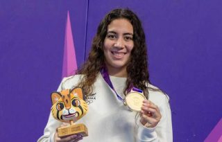 Emily Santos conquistó medalla de oro y plata en la natación. Foto: COP