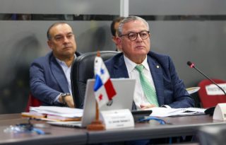Flores anunció medidas que se tomaron dentro de sus facultades. Cortesía
