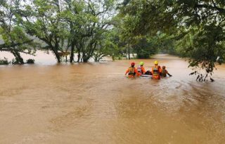 Desbordamiento de río en Mariato, al sureste de Veraguas.  Cortesía