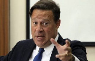 La filtración de las conversaciones privadas del exmandatario revelan que utilizó el sistema judicial a su favor.   Archivo