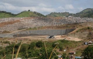 Vista panorámica del vertedero que ha sido rehabilitado por la Aaud con el apoyo privado y de otras instituciones para evitar su colapso. Archivo