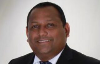 Pineda lleva cuatro periodos como diputado de San Miguelito.  Internet