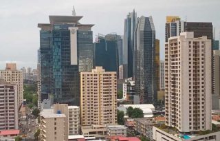 Es la única calificadora que nos ha retirado el grado de inversión.  Archivo