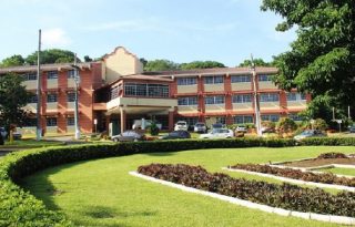 Se construirá en un terreno contiguo al edificio administrativo de la universidad. Archivo