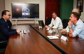 Durante el encuentro.  Cortesía