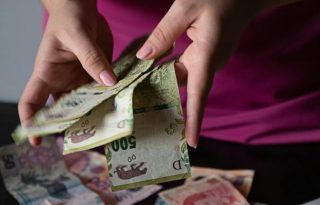 Fue más el dinero que salió del país hacia otros. Foto ilustrativa