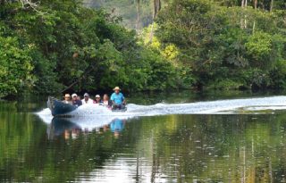 Son 500 hogares, compuestos por 2 mil personas los que serán reubicados por el proyecto. Hay $400 millones para compensaciones. Archivo