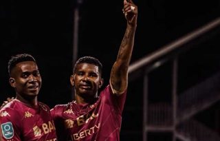 Tomás Rodríguez y Fidel Escobar, anotaron en el triunfo del Saprissa. Foto: deportivo_saprissa