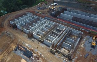 La planta potabilizadora quedó a la mitad de su construcción cuando se suspendió hace dos años. Archivo