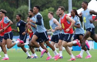 Jugadores de Inglaterra durante los entrenamientos en Florida. Foto: @england