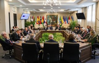 Las autoridades recordaron que, mediante la cooperación internacional, se han consolidado acuerdos de paz; por ello, se debe seguir apostando a este modelo.  Cortesía 