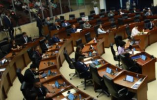 Los diputados esperan que la próxima semana haya consenso.  Cortesía 