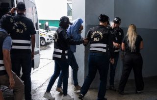 Con esta decisión, permanecen en detención provisional Vielka Sáez, Juan Omar Palacios, Margie Caballero, Juana Chong y Karina Suárez. Cortesía 