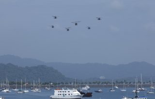 Helicópteros de diferentes fuerzas armadas durante el evento de ejercicios multinacionales Panamax 2026.  EFE