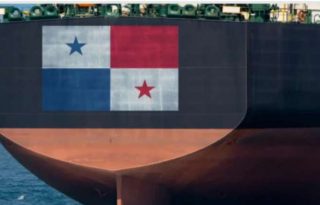 El acuerdo otorga descuentos a los buques de bandera local.  ARCHIVO