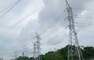 La ley que regula el servicio de electricidad en el país cumple 30 años en 2027. Archivo