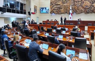 El proyecto de reformas electorales continúa a la espera de su discusión en segundo debate, en donde participarán los 71 diputados.  CORTESÍA