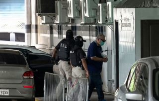 La investigación contra el exdirector de la CSS, Enrique Lau Córtes, apunta a una lesión de $500 mil. Cortesía