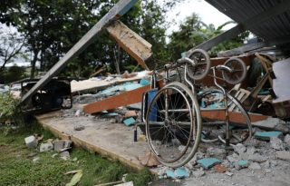 La única forma de reducir el riesgo de los terremotos es cumplir con los parámetros de diseño vigentes, afirman expertos en ingeniería estructural y sísmica.  EFE / Bienvenido Velasco
