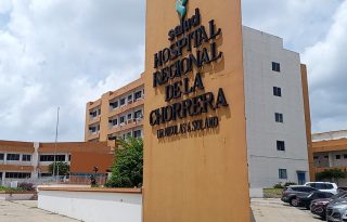 Jorge Melo, director regional de Minsa en esta provincia, durante una reunión con los concejales de La Chorrera, dijo que el “nombramiento se ha hecho de una manera correcta”, añadiendo que el nuevo director tiene experiencia en la administración de hospitales. Foto. Archivo