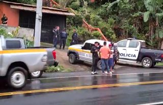 Los trabajadores del BDA habían salido de la sede ubicada en Buena Vista, pero fueron sorprendidos por un taxi sospechoso que les cerró el paso. Foto. Cortesía