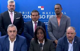 El diálogo entre todos los actores se extendió por varias horas.