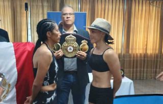 Maribel 'Pantera' Ramírez, de México (izq.) y la panameña Nataly Delgado. Foto: Jaime Chávez