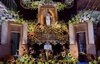 Con la participación de jóvenes y adultos, se garantiza que el legado de Santo Domingo de Guzmán continúe vivo en el corazón de la comunidad. Foto. Melquíades Vásquez