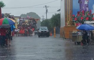 Los santiagueños tuvieron mucha lluvia y el recuerdo de una excelente fiesta patronal que fue todo un éxito tras rescatar las viejas tradiciones. Foto. Melquíades Vásquez