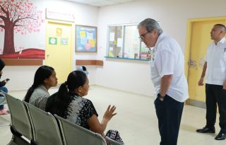 El ministro anunció que la próxima semana el Minsa iniciará un proceso de intervención en la infraestructura del hospital, que cuenta con más de 25 años de antigüedad.  Foto. Cortesía. Minsa